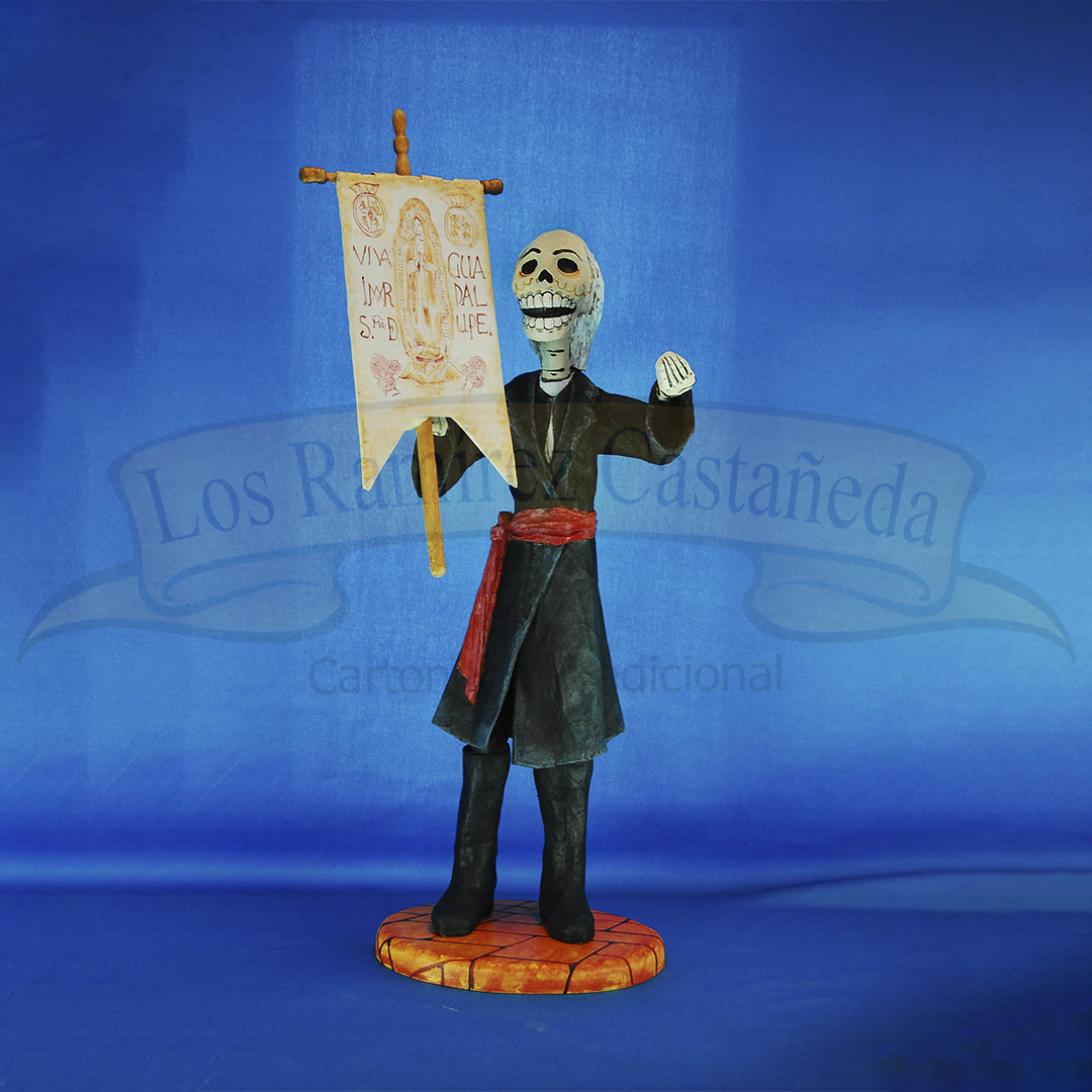 Personaje en calavera representando a Miguel Hidalgo